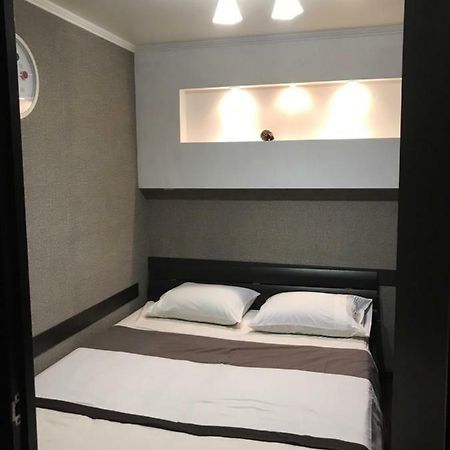 كريفوي روغ Apartments Gagarina 72 المظهر الخارجي الصورة